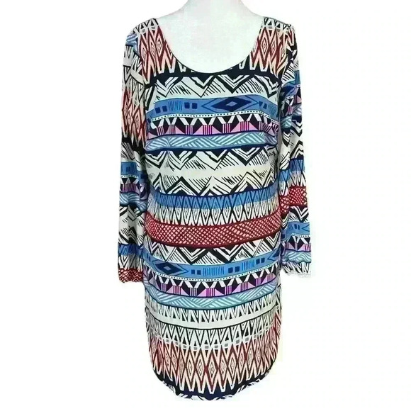 ⭐️2/$10⭐️ Patterned women’s long sleeved shift dress size S - Picture 1 of 7